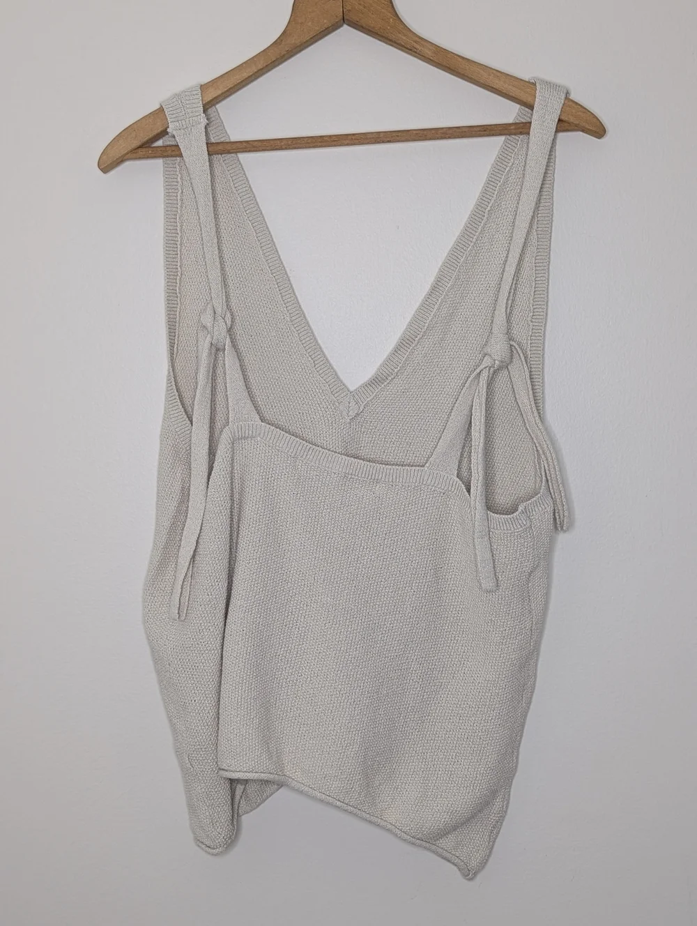 Free People Beach Women's Adjustable Tie V-Neck Sweater Knit Tank Top Size S - Picture 2 of 6